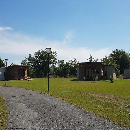 Au Bord De L'etang Avec Terrasse Privative, Parfaits Pour La Peche Et Detente En Nature - Fr-1-496-88